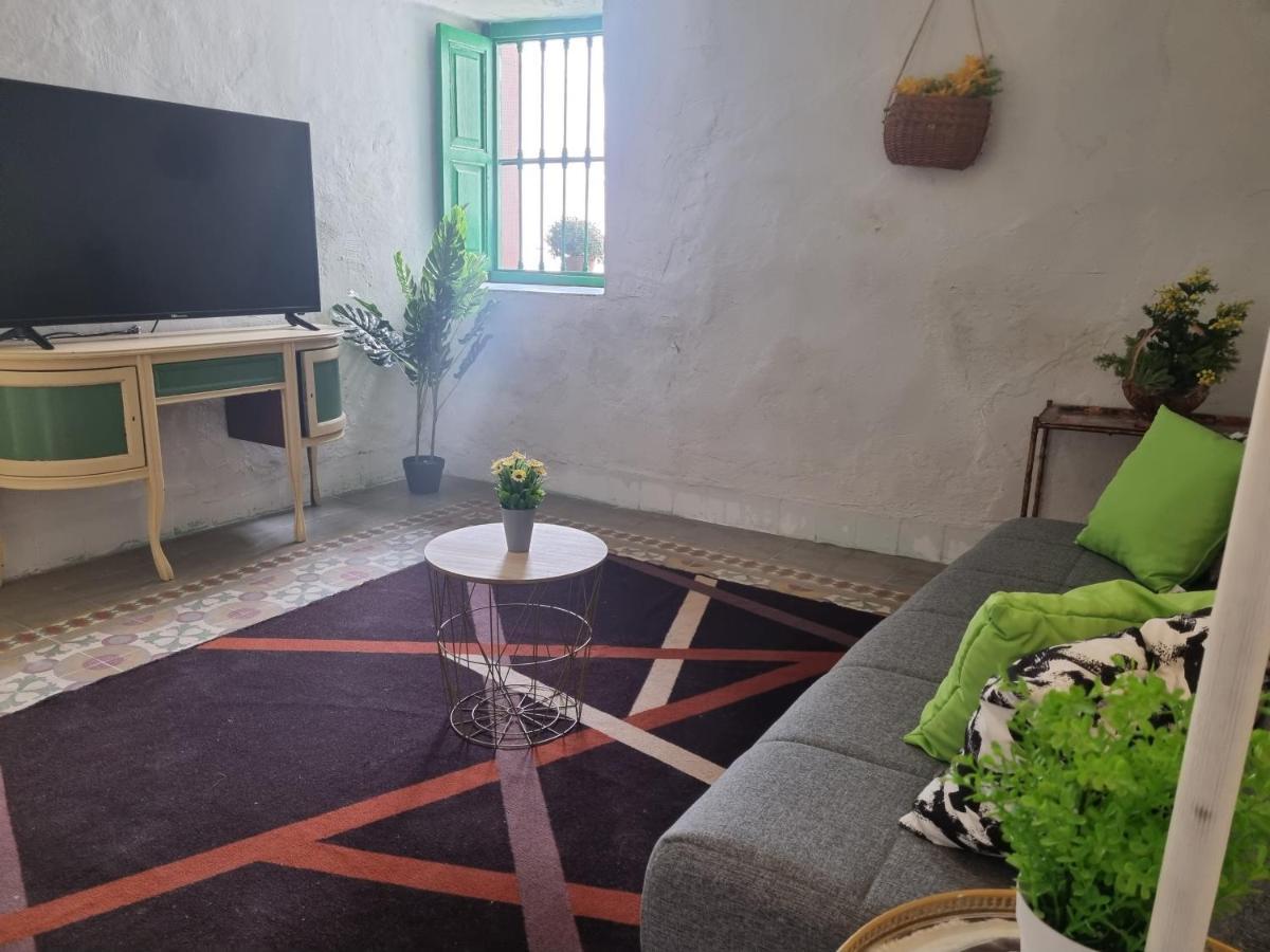 Apartamentos La Cueva Патерна Екстериор снимка